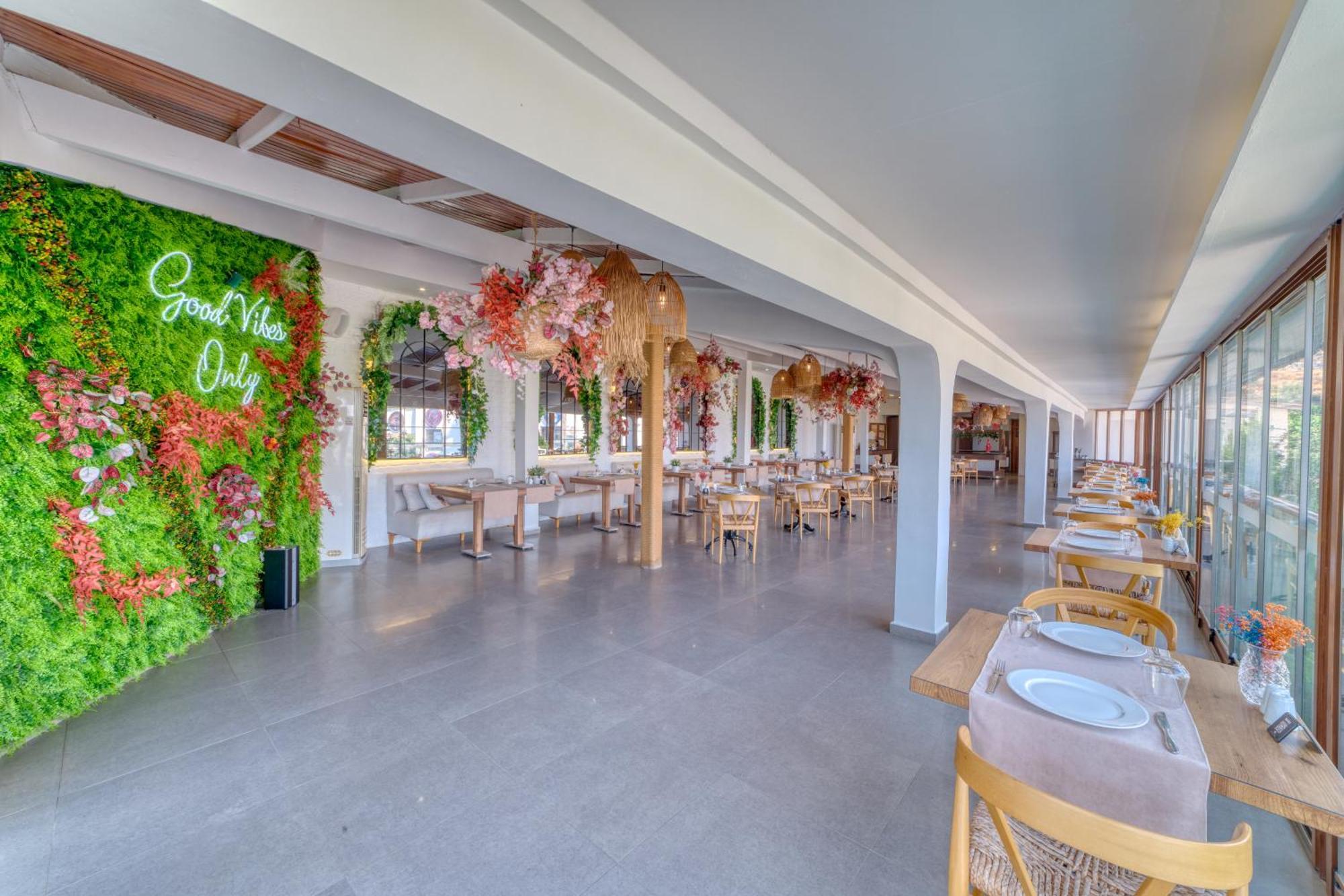 Illusion Beach & Clubhotel - Adults Only Alanya Luaran gambar
