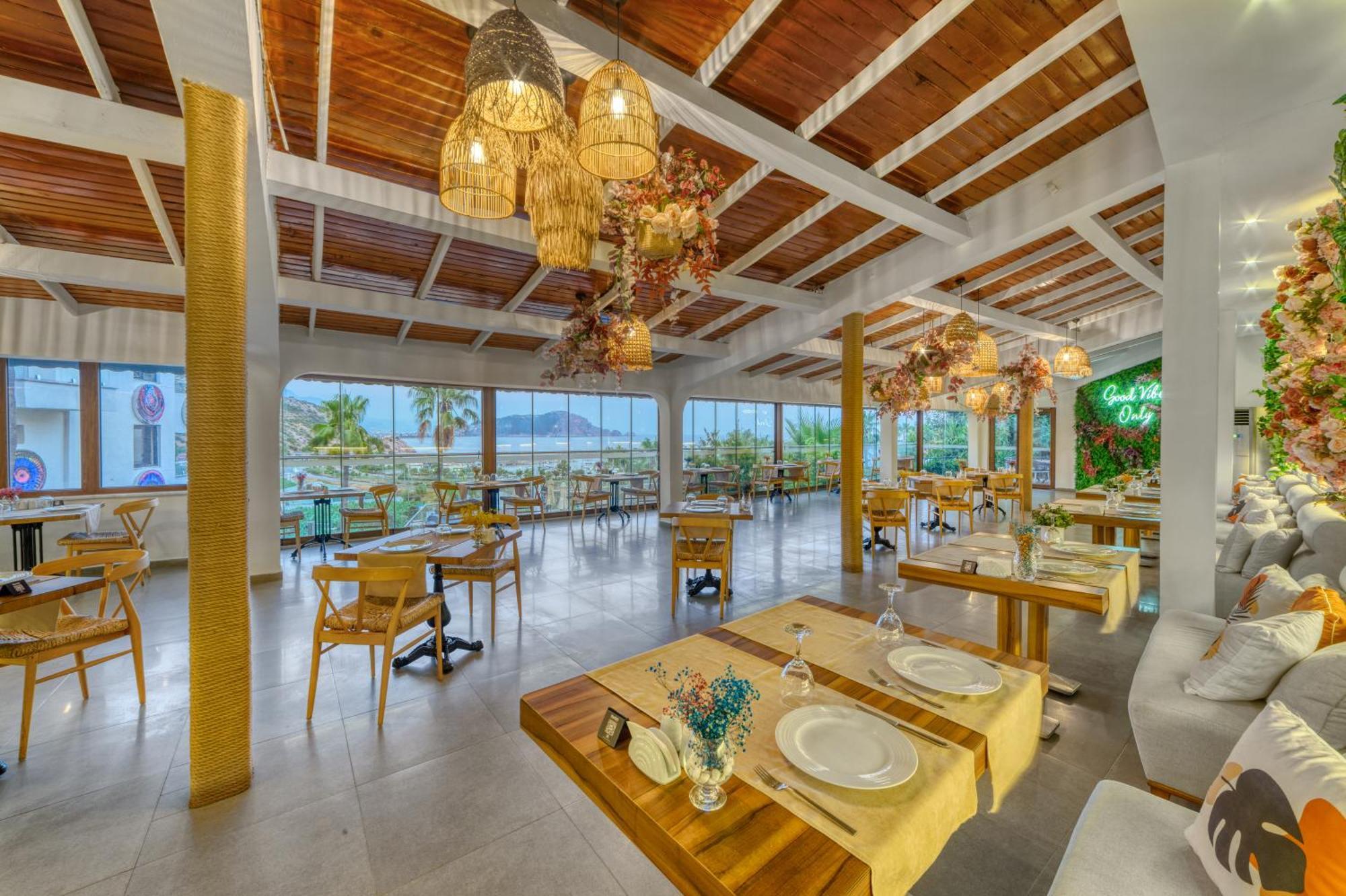 Illusion Beach & Clubhotel - Adults Only Alanya Luaran gambar