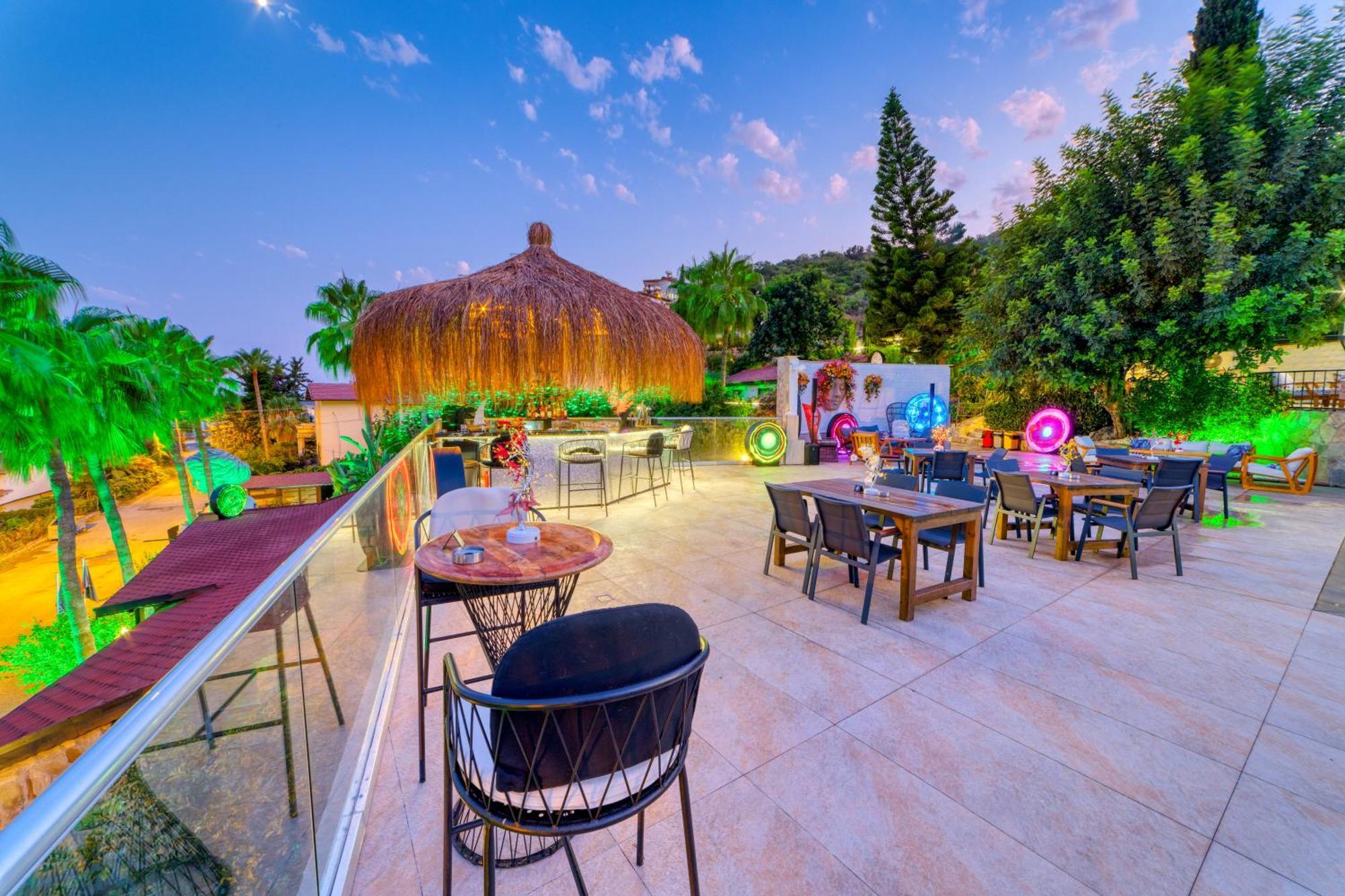 Illusion Beach & Clubhotel - Adults Only Alanya Luaran gambar