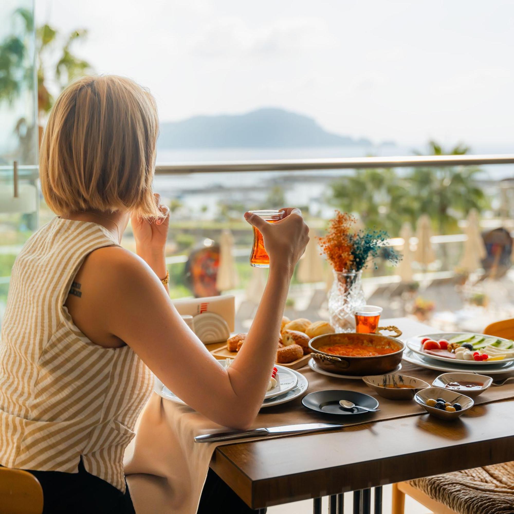 Illusion Beach & Clubhotel - Adults Only Alanya Luaran gambar